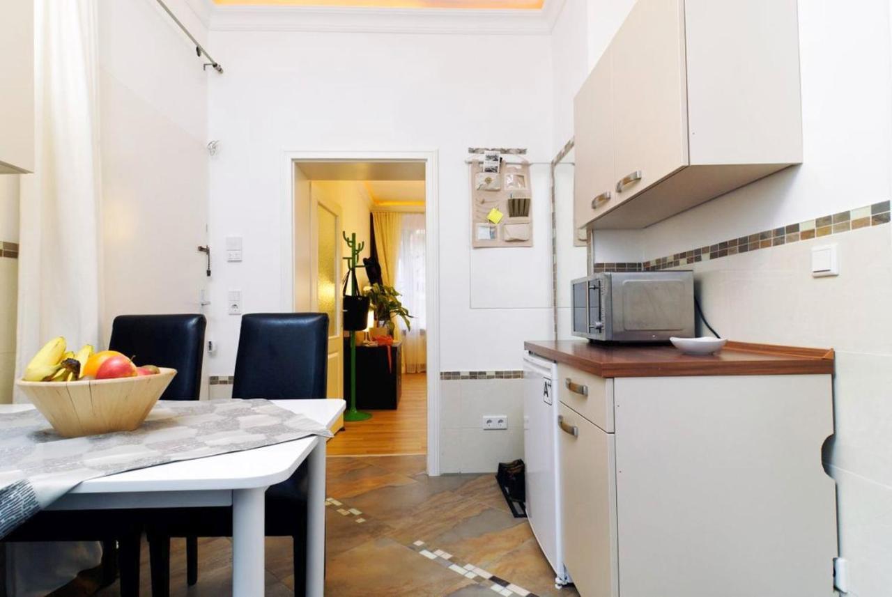 Neukoelln Central Rixdorf Berlin Bagian luar foto