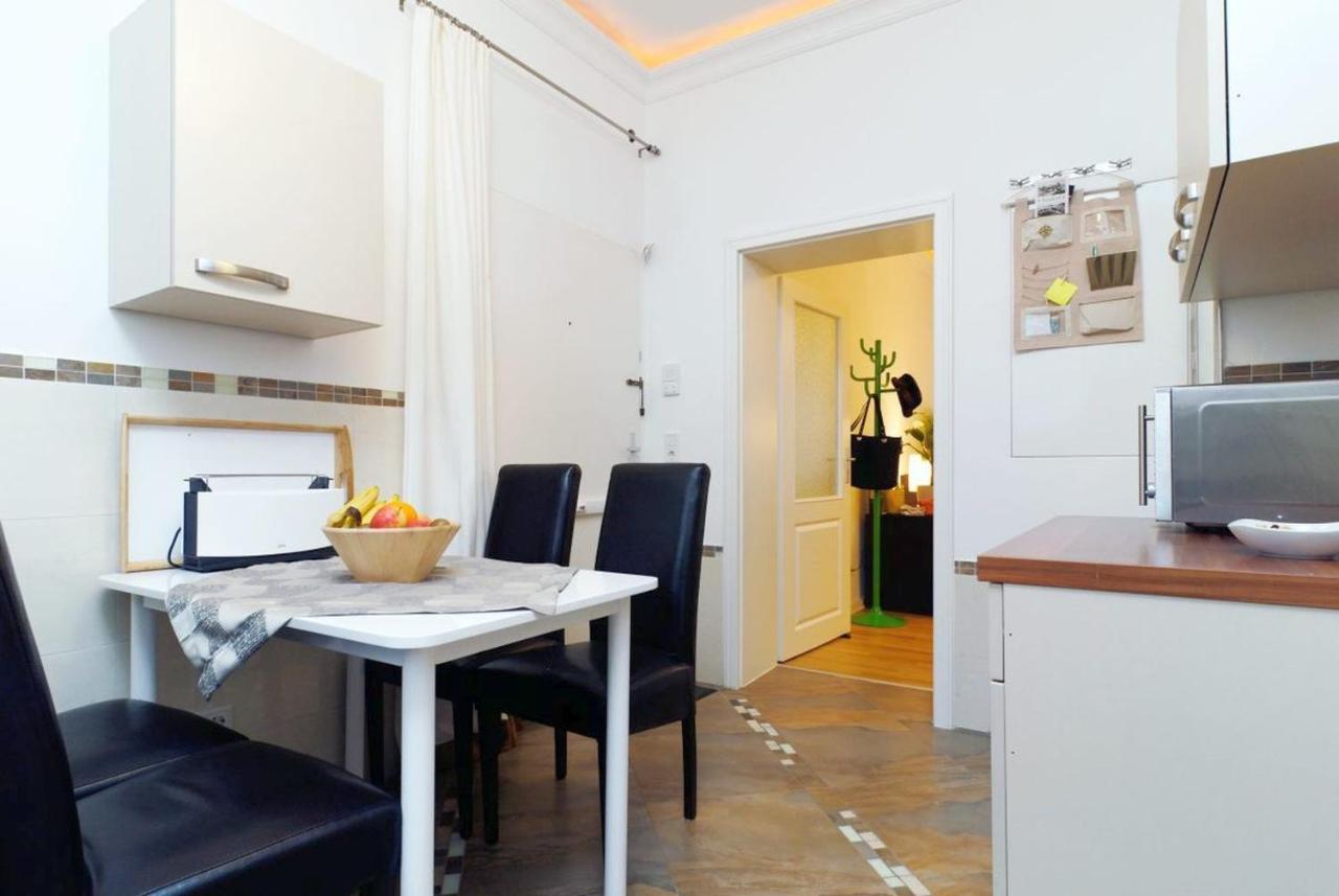 Neukoelln Central Rixdorf Berlin Bagian luar foto